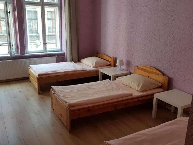 Хостелы Kaktus Guest House Катовице-49